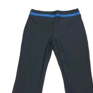 Nike athletic pants size small women’s workout workout black exercise pants